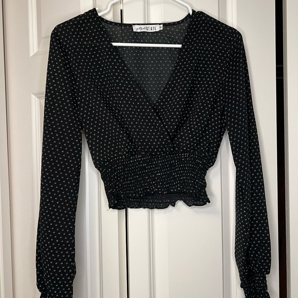 V neck long sleeve top